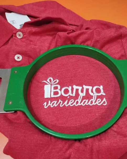 Camisa polo com logo